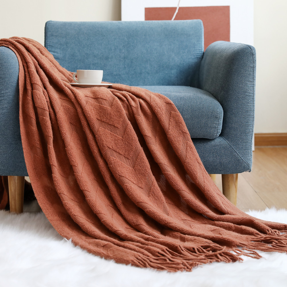 Koc w jodełkę na sofę, dzierga – Wool Blanket Herringbone recenzja i cena