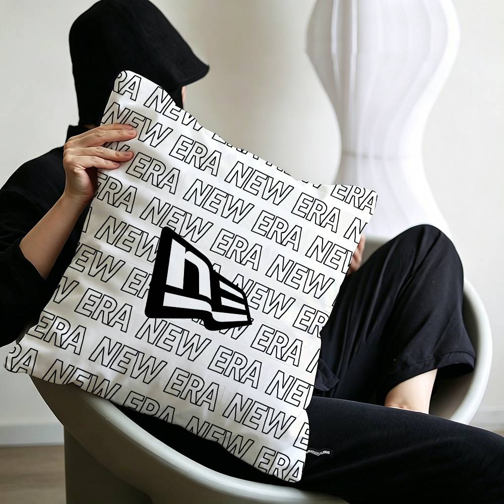 Poszewka na poduszkę z logo N- – Home Textiles Logo recenzja i cena